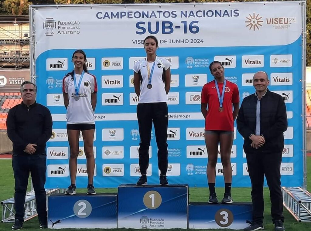 Madalena Barradas Campeã Nacional de Tetratlo Sub16